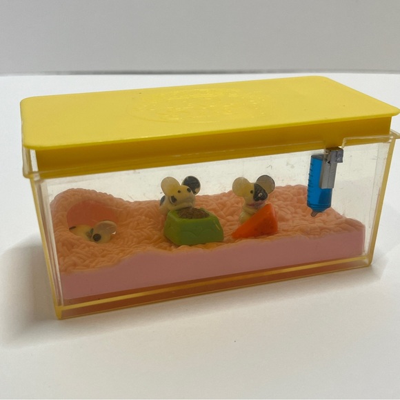 Kenner Littlest Pet Shop LPS 1993 Itsy Bitsy Mouse Cheesy Maze Black White Mice - Picture 8 of 8